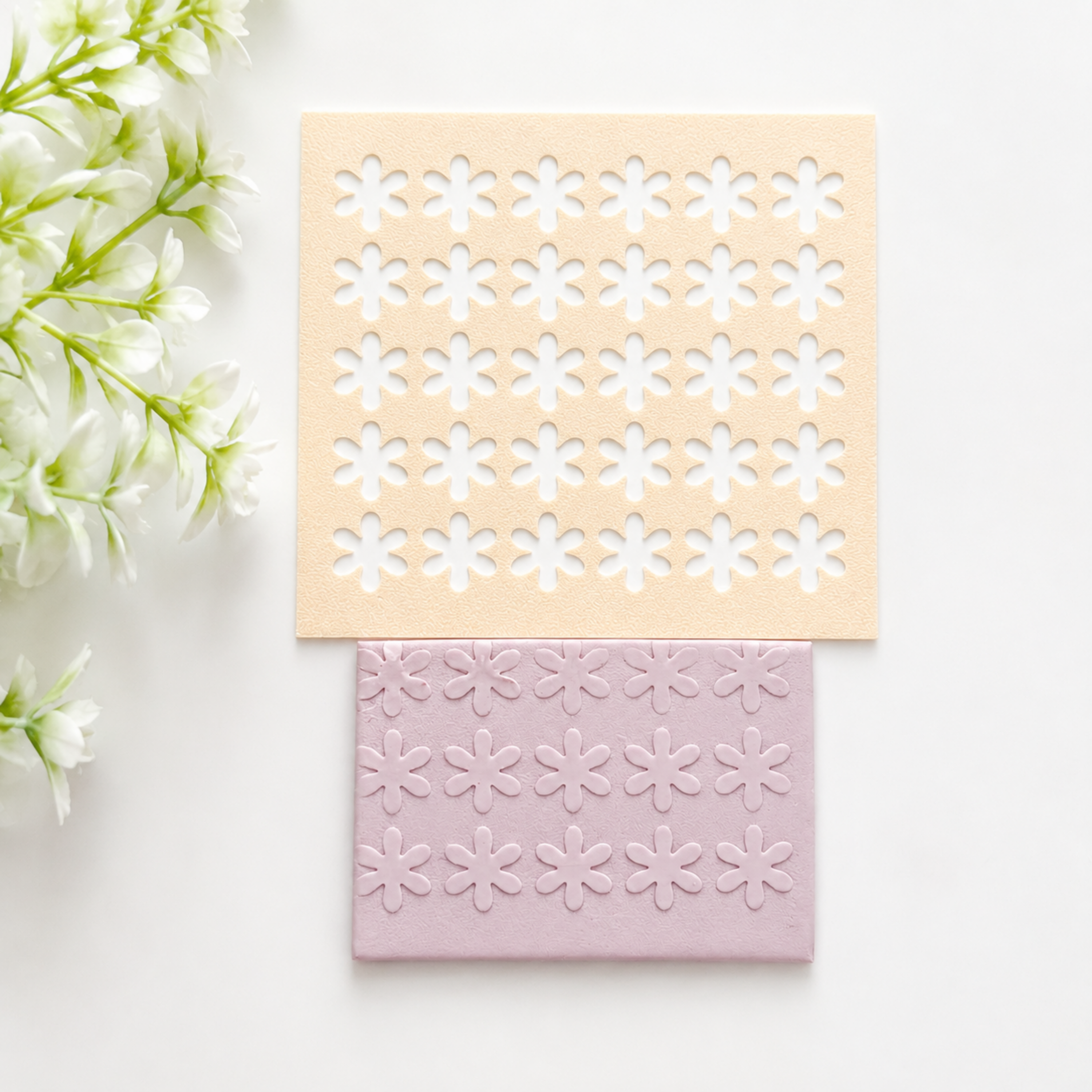 Floral Texture Stencil – 10x10cm