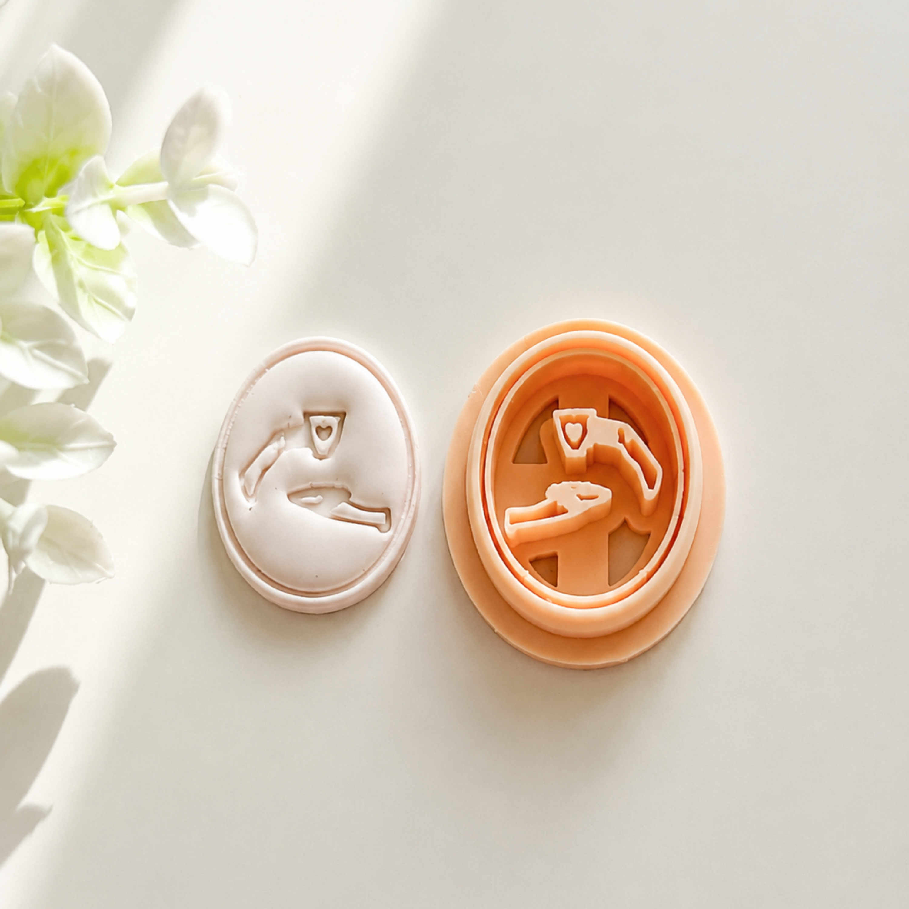 Feminine Oval Polymer Clay Cutter