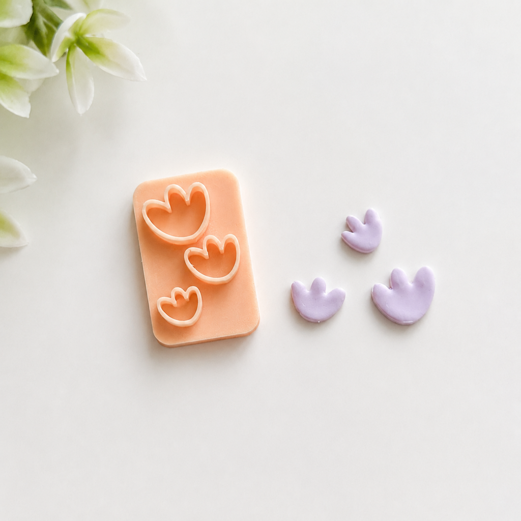 Tulip Flower Polymer Clay Micro Cutter (3–6 mm)