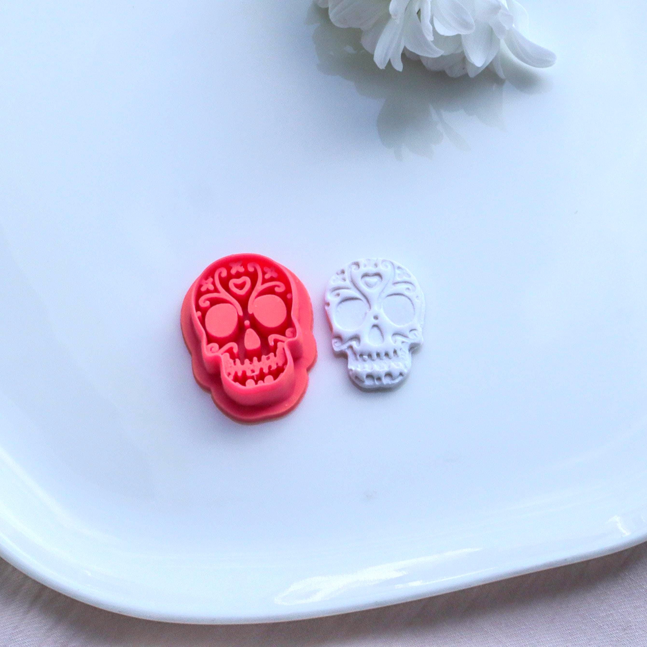 Skull Clay Cutter: Halloween Earring Tool