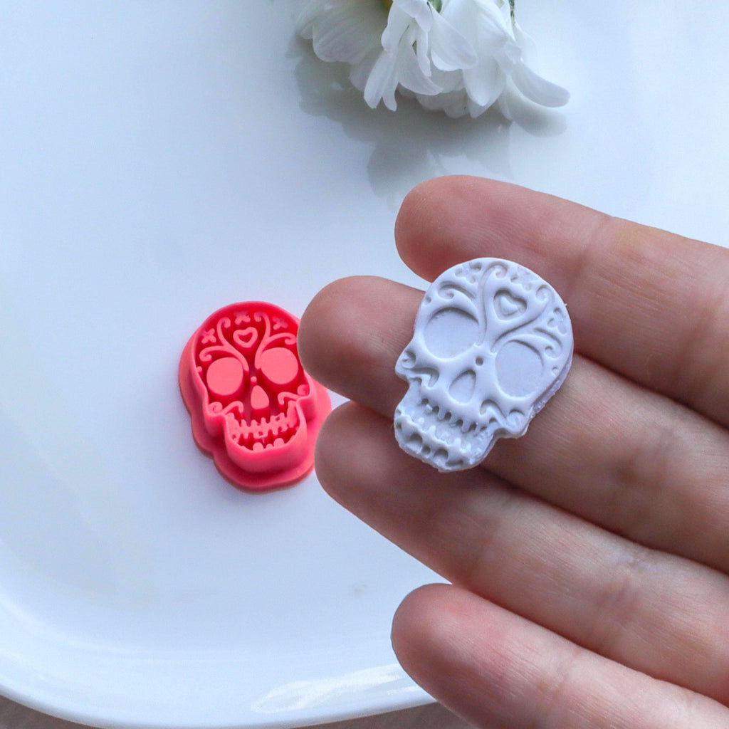 Skull Clay Cutter: Halloween Earring Tool