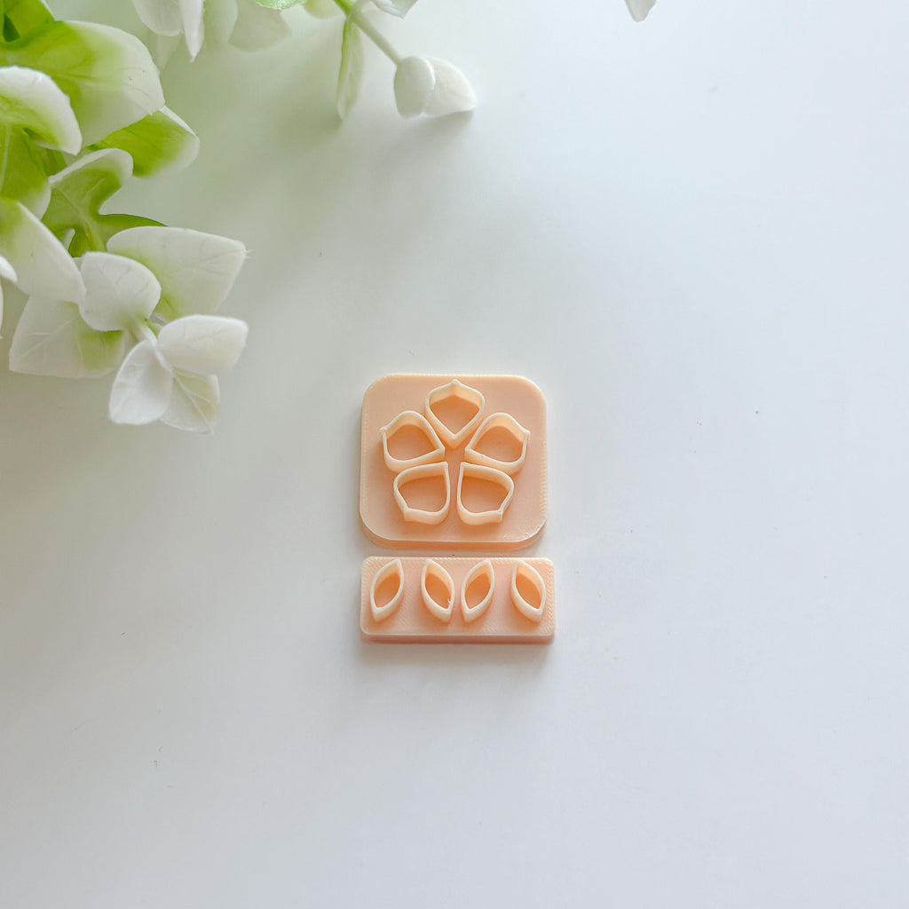 Mini Flower Making Polymer Clay Cutter Set: 2 Pcs