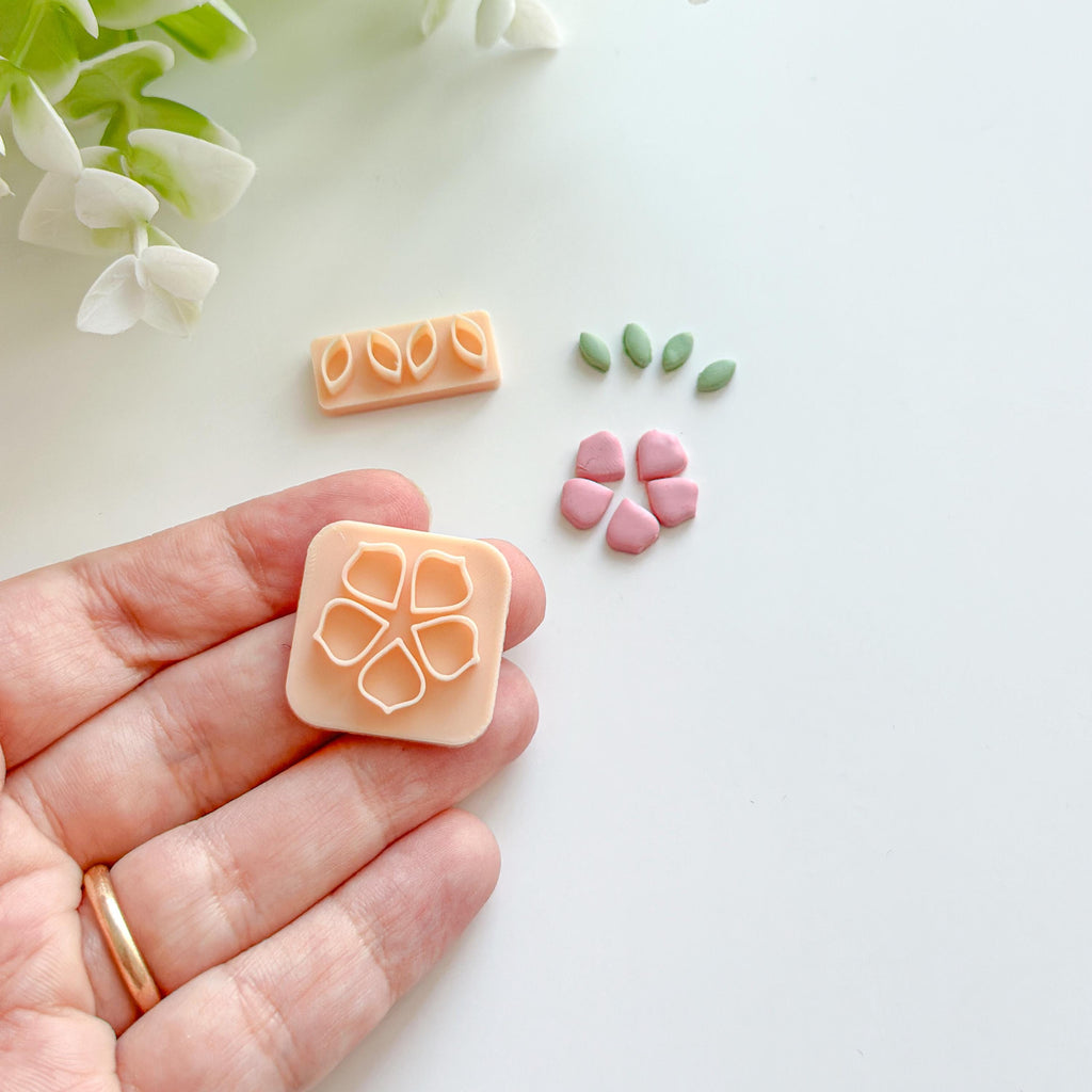 Mini Flower Making Polymer Clay Cutter Set: 2 Pcs