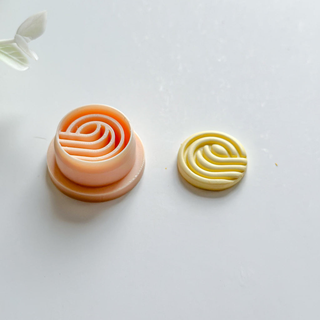 Art Deco Textured Round Polymer Clay Cutter