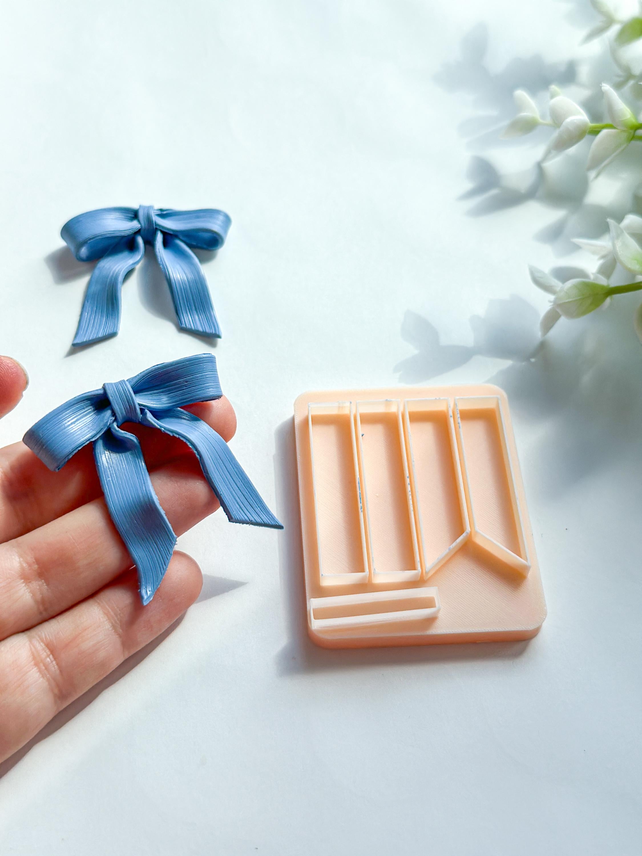 Bow Builder Cutter – Polymer Clay Bow Maker