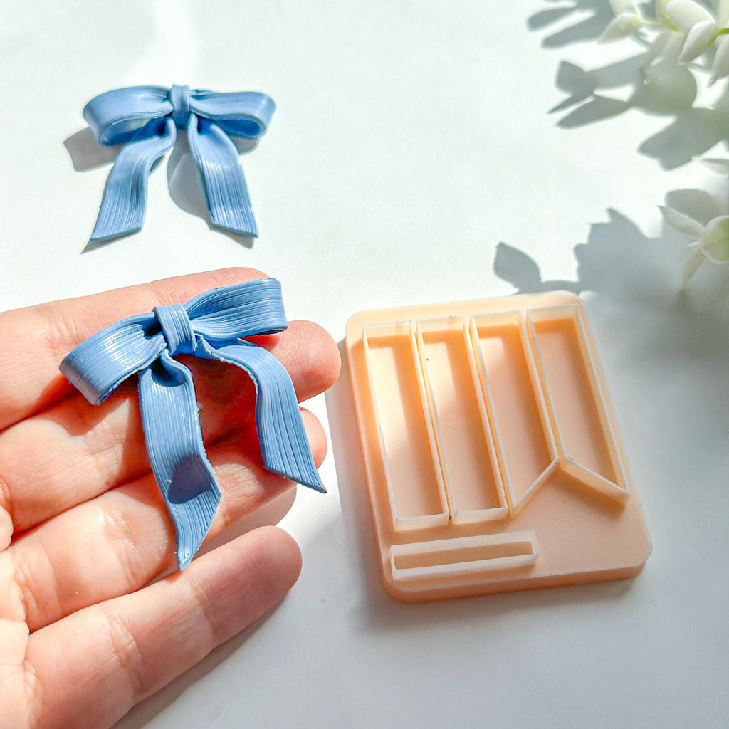 Bow Builder Cutter – Polymer Clay Bow Maker