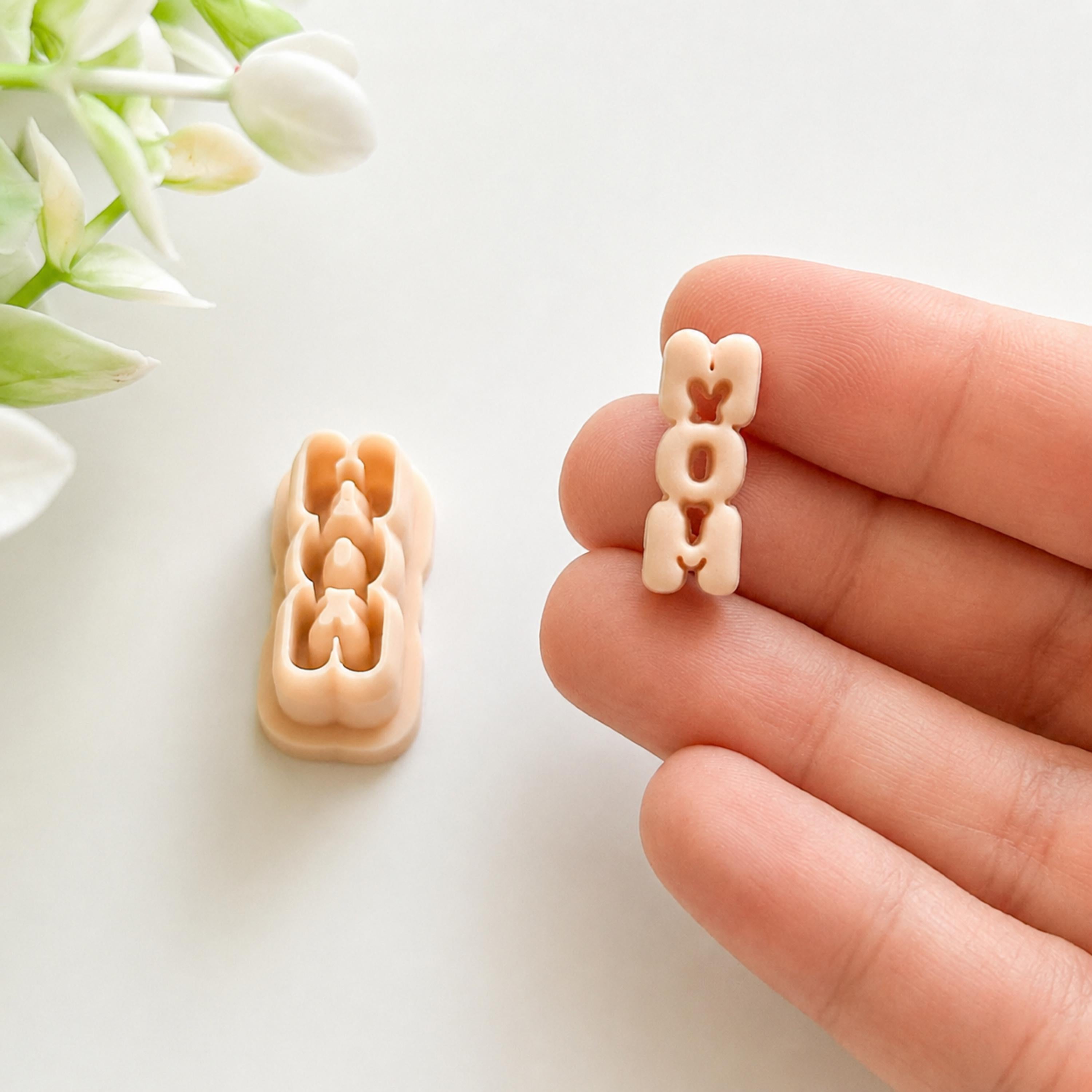 Vertical MOM Word Polymer Clay Mother's Day Cutter